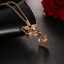 Necklace with Aroma Essential Oil Diffuser